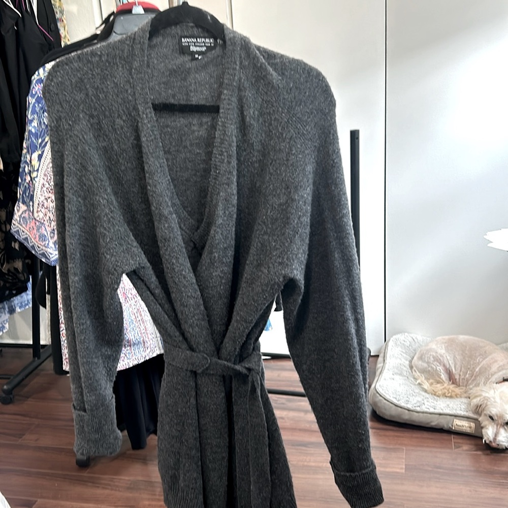 Long Gray Sweater XL Banana Republic